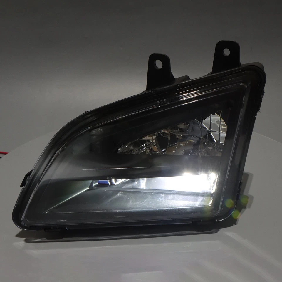 Luz antiniebla izquierda lado del conductor para Volvo serie VNL 2018-2024 82775826 Foto 4 de 4