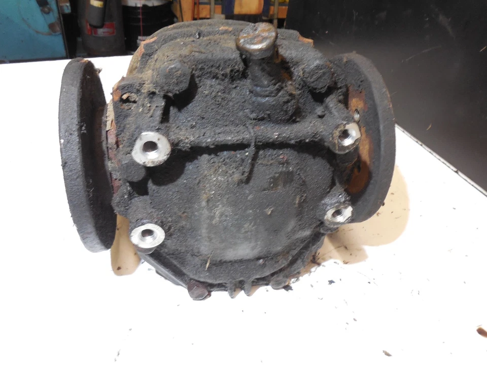 Diferencial trasero relación 3,23 1984-1993 mercedes-benz w201 190d 190e Foto 2 de 4