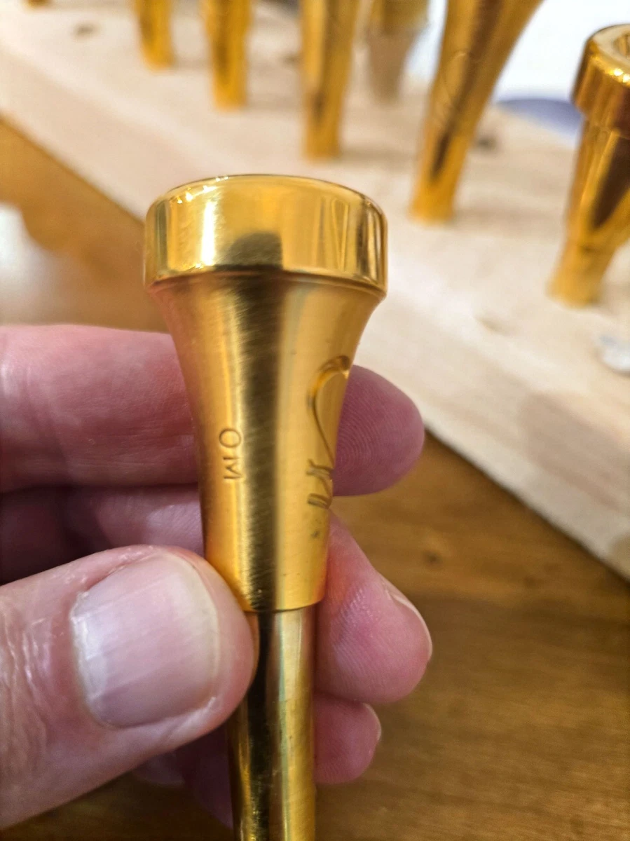 Preços baixos em Instrumentos de Latão Banhado a Ouro Monette | eBay