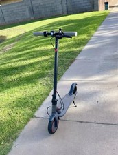 Electric Scooter for everyone  350w Motor 21 Mile Range.