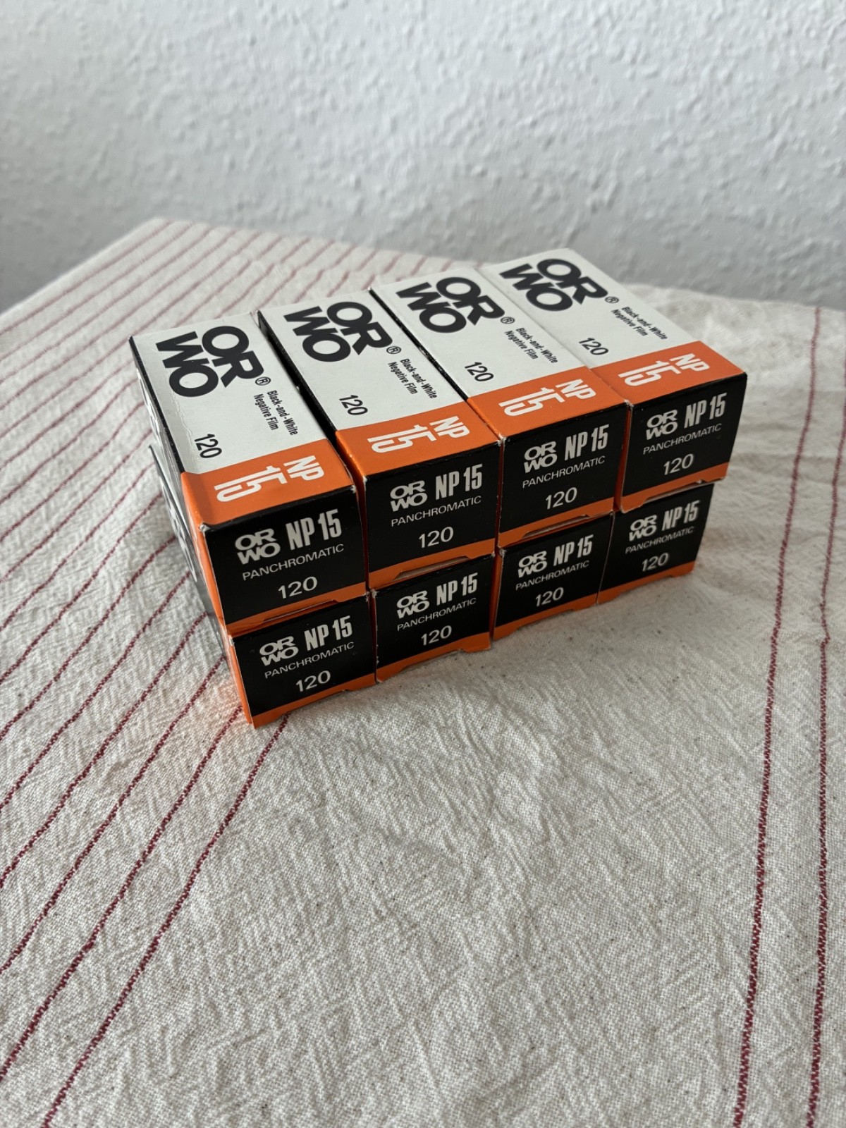 8x ORWO NP15 120mm SW Rollfilm (1993 abgelaufen, Dachbodenfund, defekt)