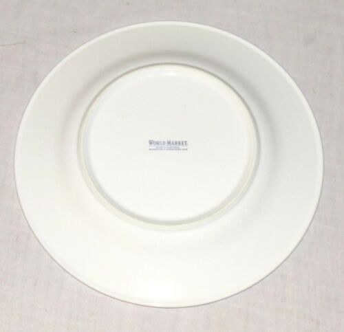 World Market Nantucket 11.1/4 inch Dinner Plate - Excellent. - Picture 2 of 2