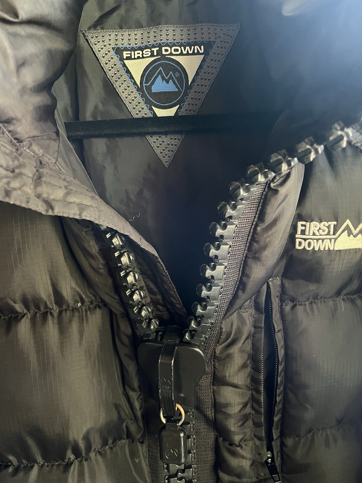 Women’s Puffer Jacket - First Down - image 4