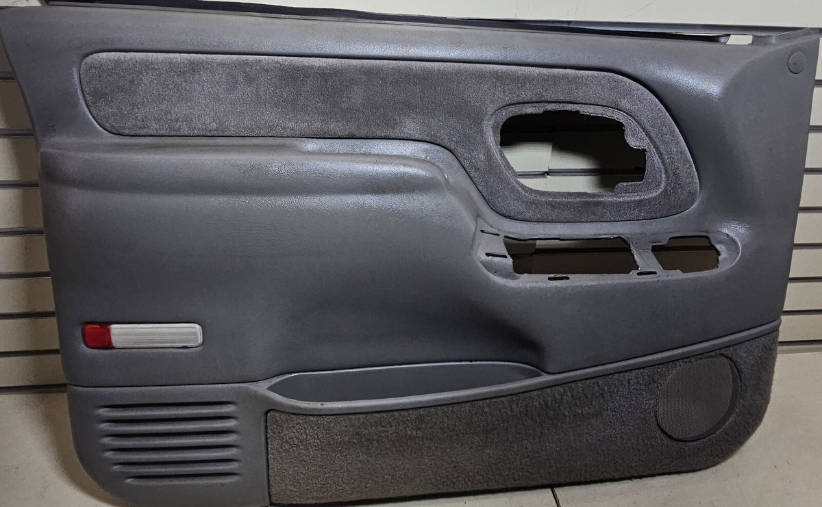 🔥95-99 Chevy GMC Silverado C/K Door Panel Front LEFT Driver GRAY