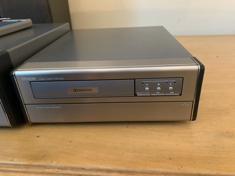 DENON Personal Component System D-150 - Compact Audio Stack Stereo System D-200 - Image 3 of 4