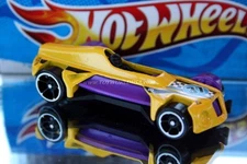 2013 Hot Wheels Vertical Velocity Exclusive Med-Evil