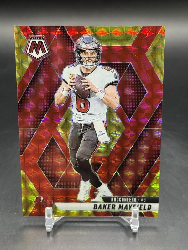 2025 Panini Mosaic Fusion Red & Yellow Choice BAKER MAYFIELD 86/89 BUCCS 🔥