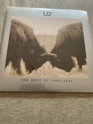 U2 THE BEST OF 1990-200 2 X 180G VINYL LP NEW SEALED 2 SMALL CORNER DENTS
