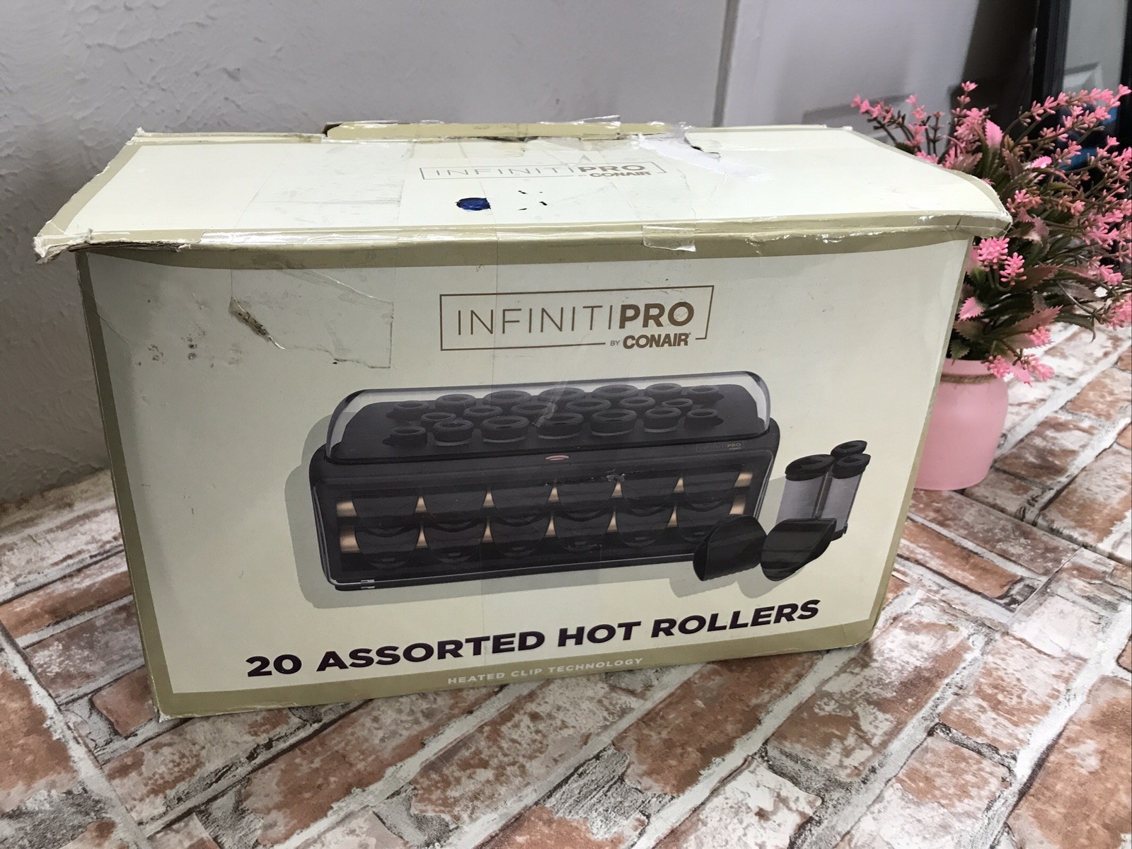 Conair Infiniti Pro 20 Assorted Hot Rollers For Your Curles and Waves Open Box