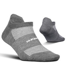 Feetures Ultra Light Ankle Tab Athletic Socks for Men  Women, Heather Gray S...