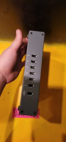 Ocean Matrix Firewire Passive Switcher OMX-PSW6F 6 channel - Picture 2 of 7