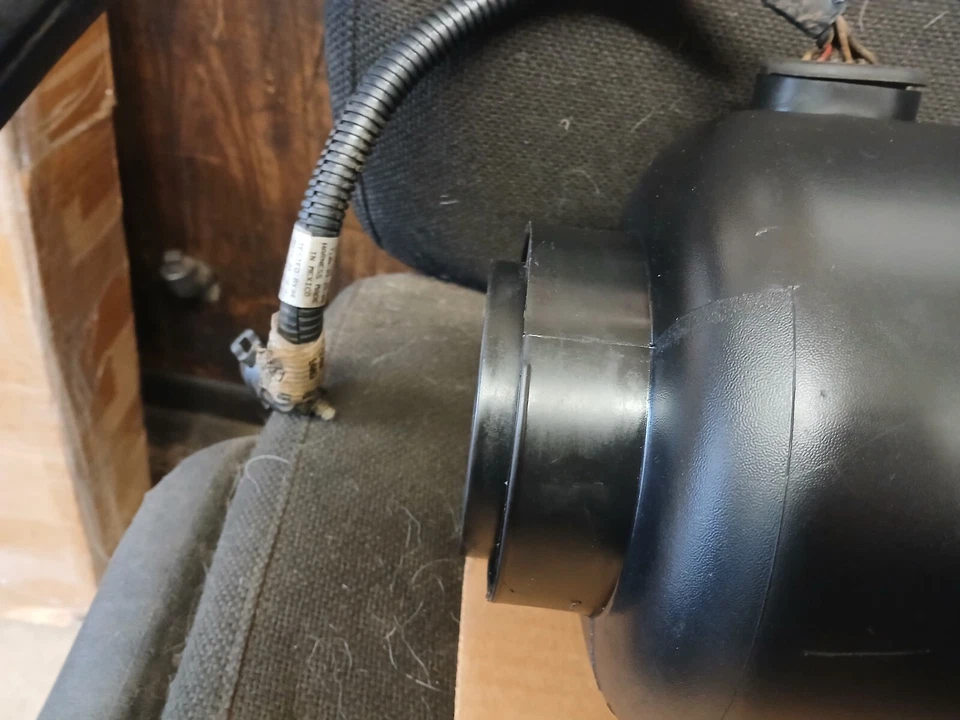 Корпус воздухозаборника 00-04 Ford F250 Super Duty 5,4 л оригинальный производитель YC3U 9C662 AE - Изображение 3 из 4