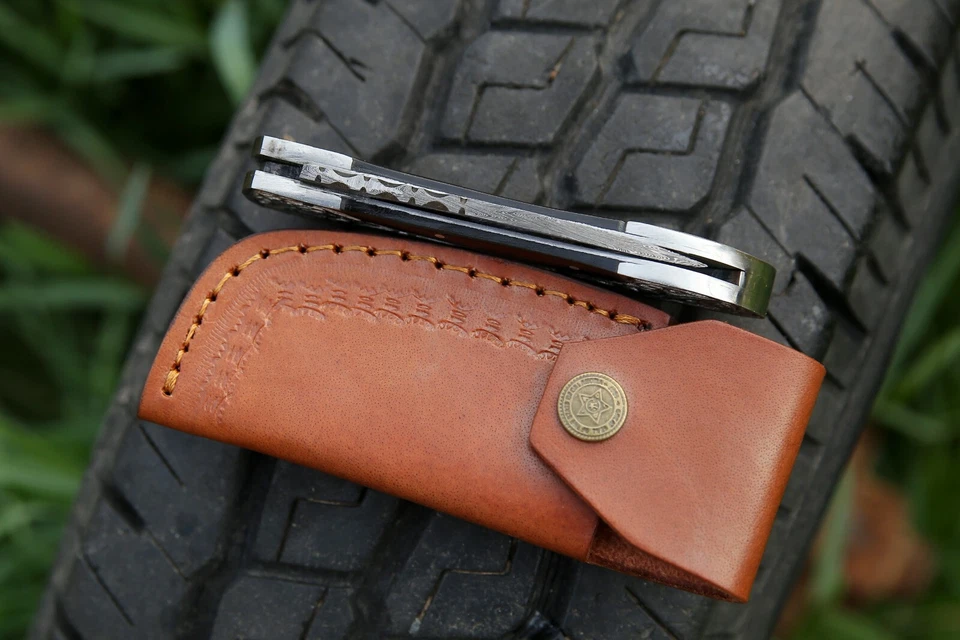 Damascus handmade Folding Knife Pocket knife camping Hunting Knife with Pouch - Image 4 of 4