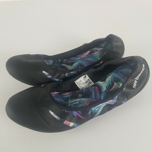 new balance womens flats