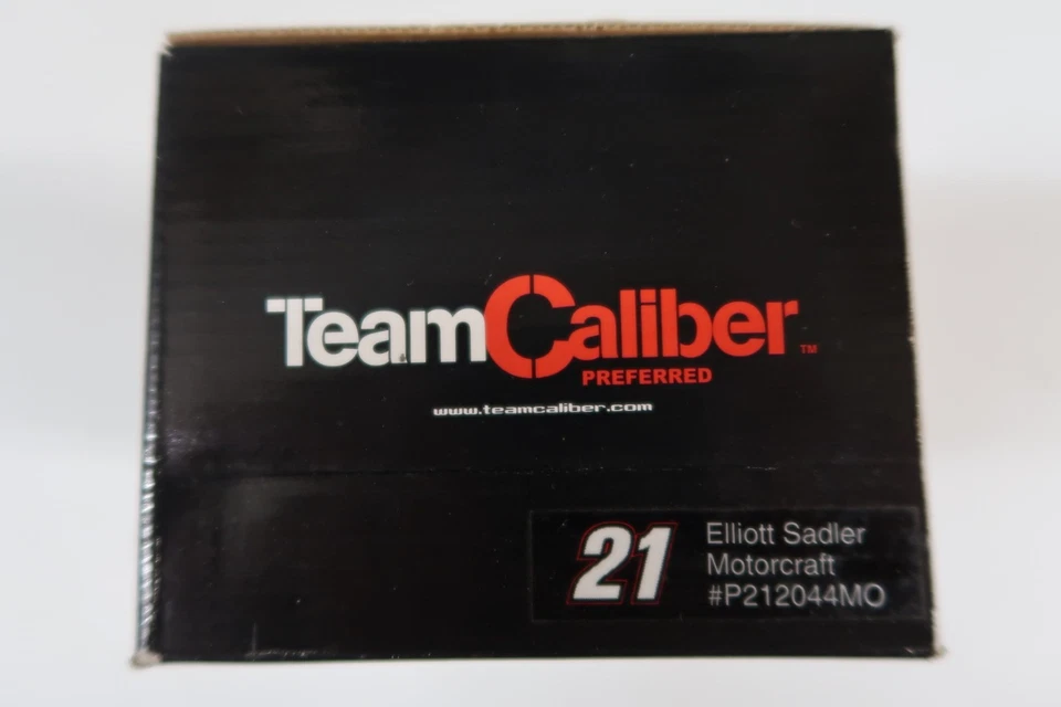 Elliott Sadler #21 Motorcraft 2001 Team Caliber 1:24 Scale Die-Cast - Image 3 of 4