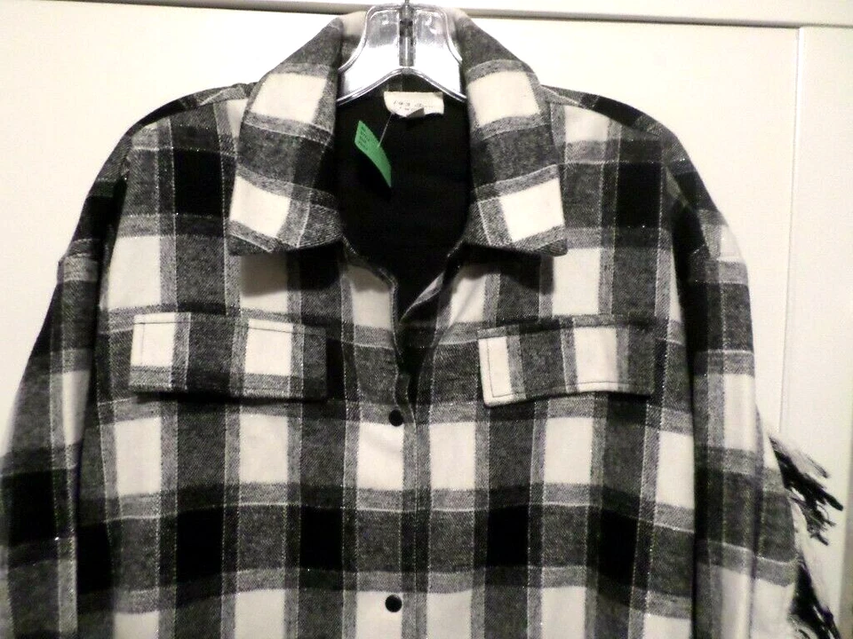 143 Story by Line Up Plaid Flap Pocket Flannel Snap Front Shacket Top - Image 2 of 4