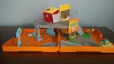 Mattel Matchbox Disney Handy Manny Playset Toy 2012