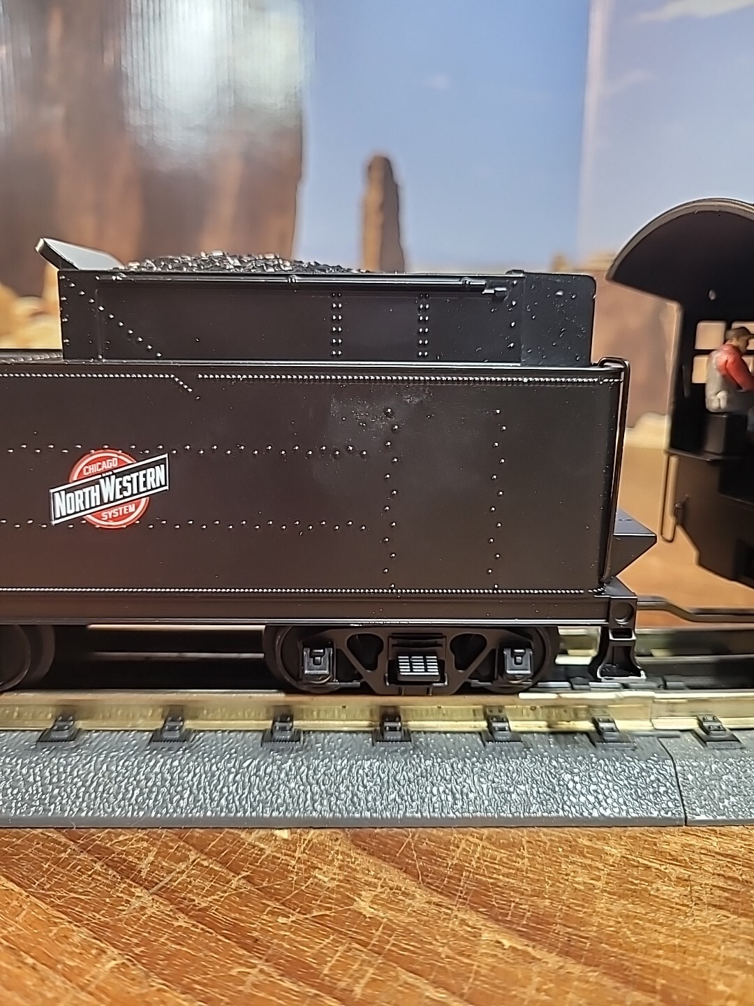 Picture 11 of 24