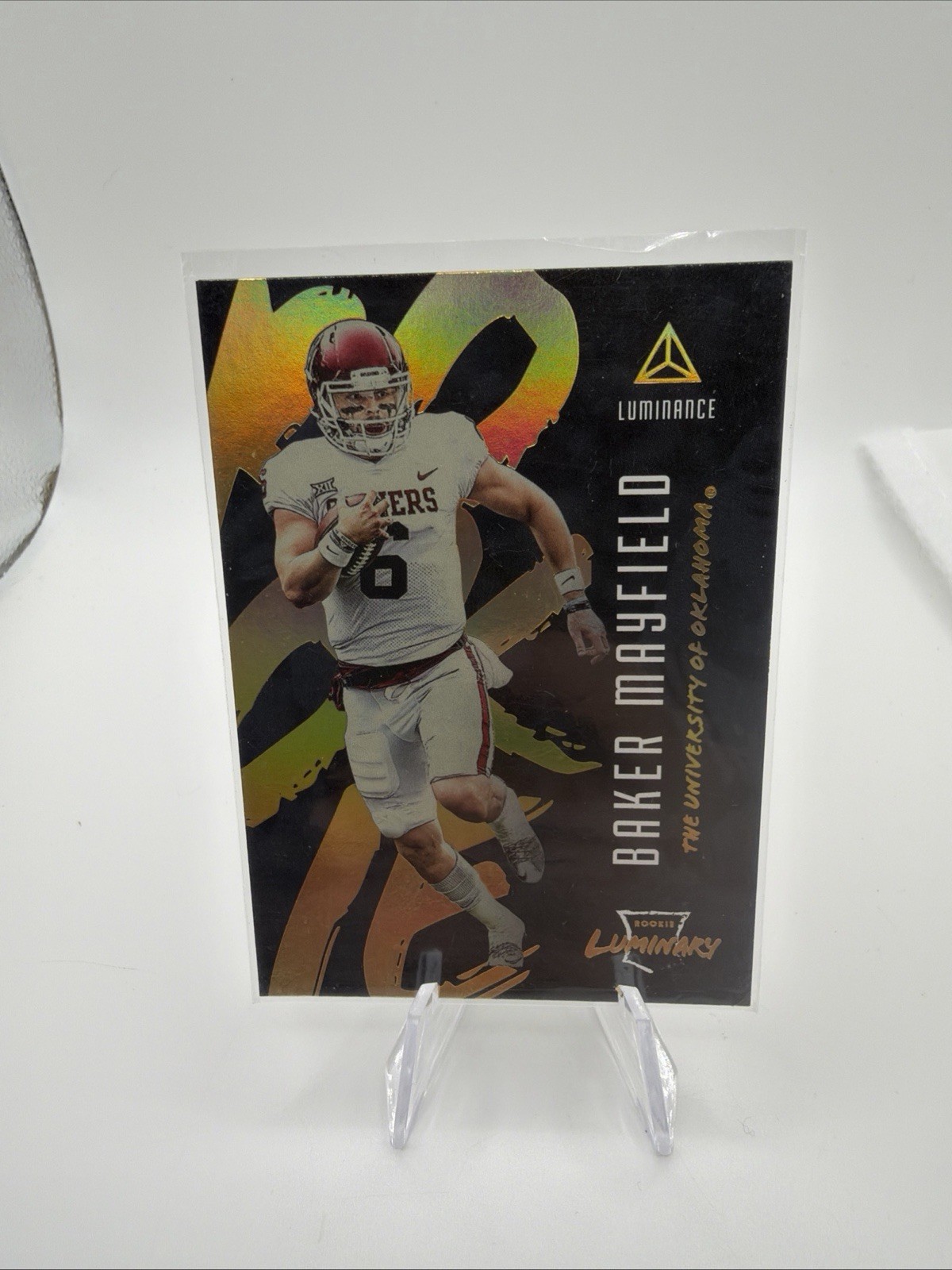2018 Panini Luminance Baker Mayfield RC Luminary Insert Rookie #2 Buccaneers