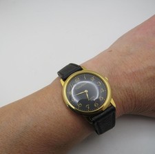 Vintage watch / Black dial Gold  dress watch  (n4)