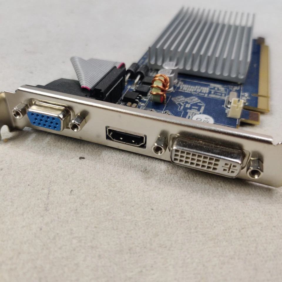 Diamond ATI Radeon HD 5450 1 GB DDR3 PCI Express x16 Desktop Video Card - Image 2 of 3