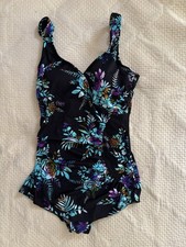 Maxine of Hollywood Women  s Size 14 One Piece Swimsuit