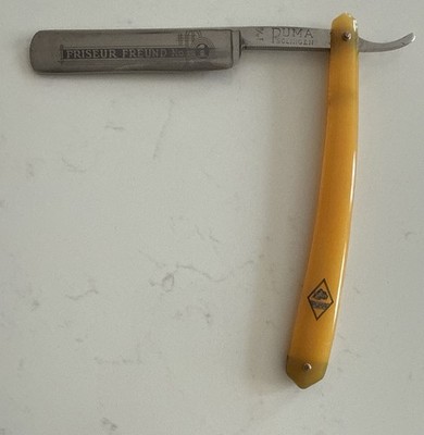 RARE Puma Vintage Yellow Straight Razor 1 4/8 Friseur Freund No. 1 EXCELLENT