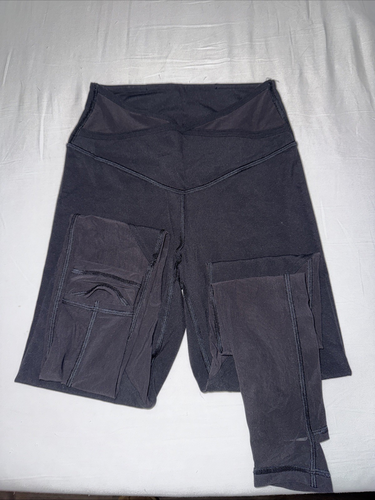 Lululemon Nulu and Crisscross Mesh Stirrup Tight Women's Black Size 4