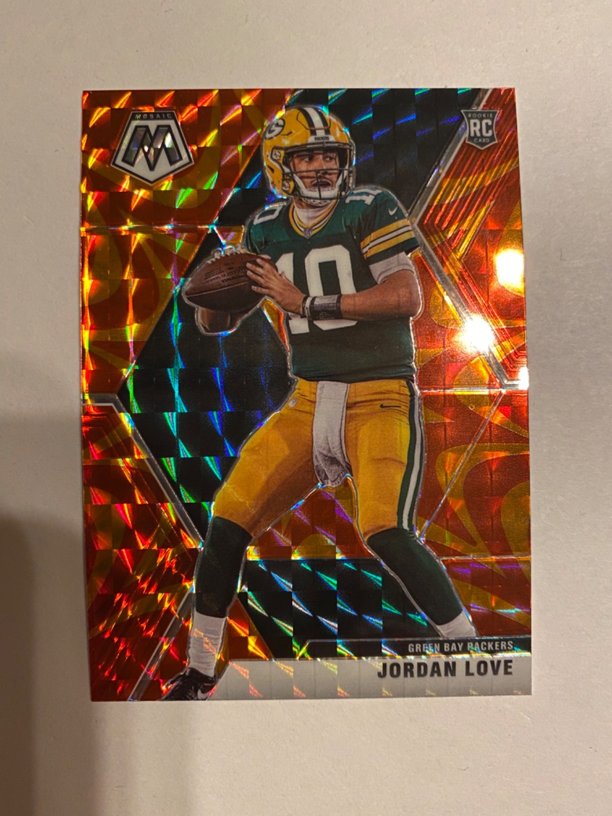 2020 Panini Mosaic #211 - Rookies Jordan Love Mosaic Reactive Orange Prizm (RC)