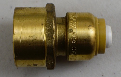 SharkBite 1/2" Sharkbite x 3/4" Female Reducing Adapter Lead Free Pack of 2