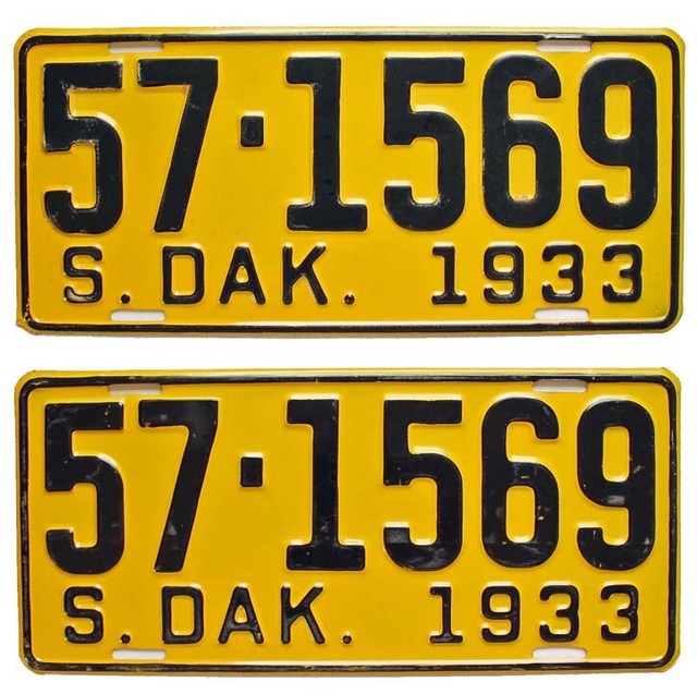 Unused NOS South Dakota 1933 License Plate Pair, Stanley