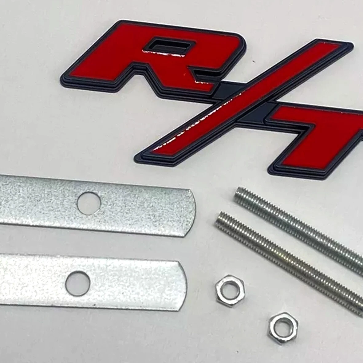 For RT Car Front Grill Emblem R/T Car Truck Badge Grille Red Black Nameplate For RT Car Front Grill Emblem R/T Car Truck Badge Grille Red Black Nameplate