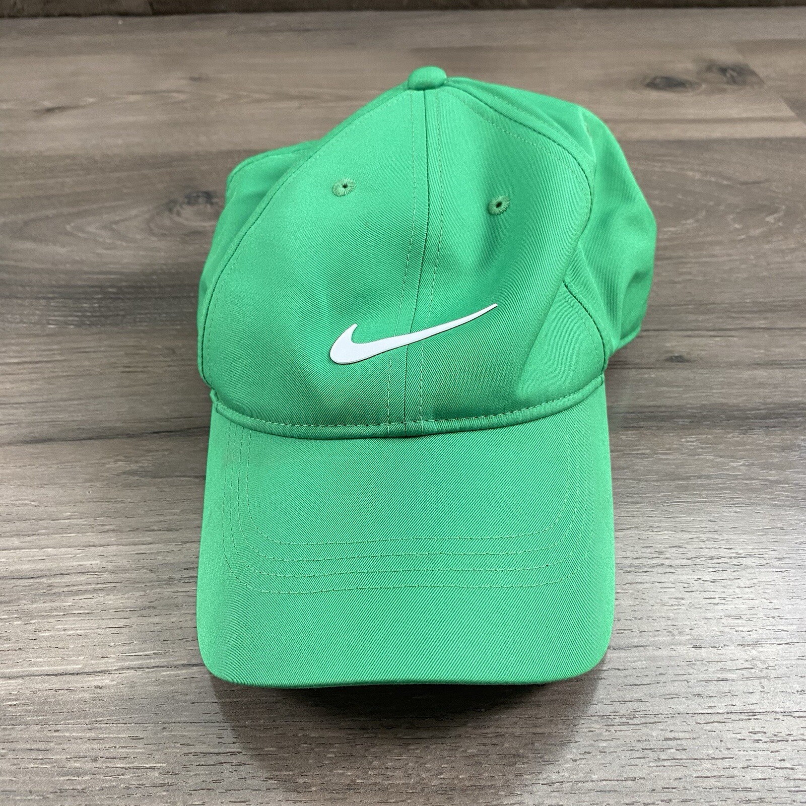 Nike Heritage 86 Dri Fit Hat Cap Flex Fit Swoosh Athletic Sportswear Green Men's