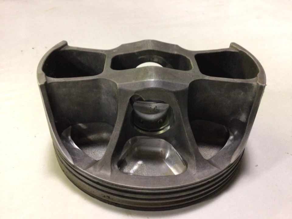 Juego de 7 pistones Mahle Chevy de bloque pequeño 4.179 diámetro Camaro Corvette Foto 4 de 4