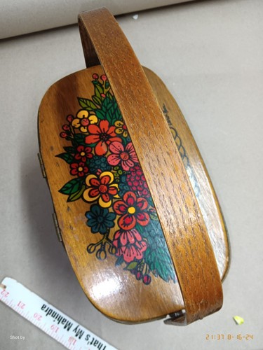 Caro Nan Bucket Box Floral Purse Woven Hand Painted Signed Vintage Made In USA.. - Picture 13 of 15
