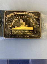 Tara nitrogen Inc. 1995 through 1996 safe teamwork is the key belt buckle Bts