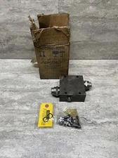 Sauer Sundstrand 9510392-5000 Manifold For 20 Series Hydraulic Motor, New