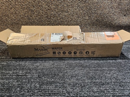 Maxim Lighting 58742WTWT Wafer LED Linear Flush Mount 4.5" x 24" 18W, White - Picture 3 of 9