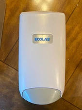 Ecolab Nexa Classic Manual Hand Hygiene Dispenser 9202-3093 White/Gray NIB