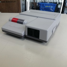 Nintendo New Famicom AV Specification Console with 2 Controllers AC Adapter Used
