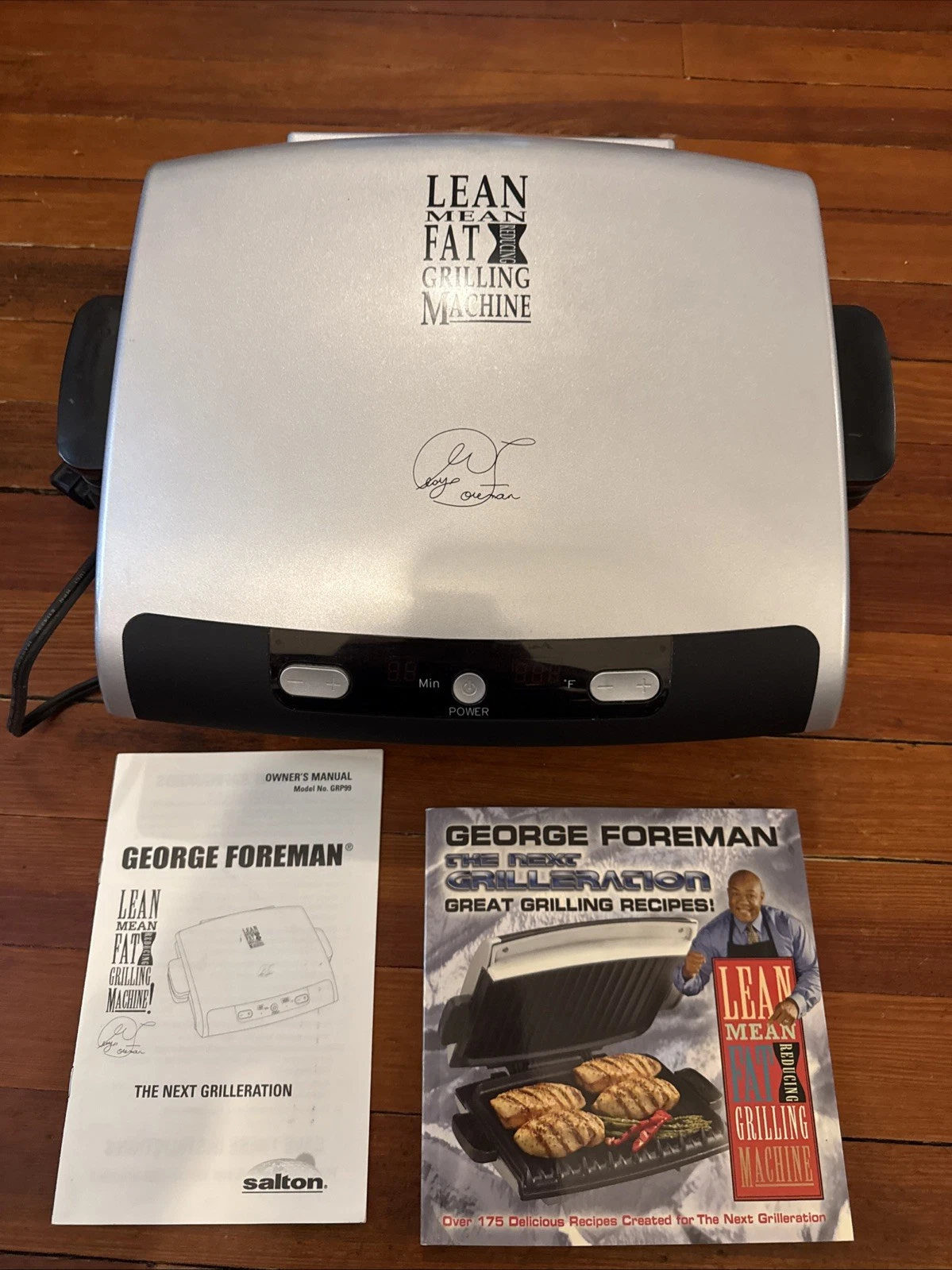 George Foreman The Next Grilleration Lean Mean Fat Grilling Machine W/box