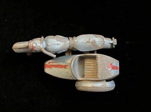 Vintage Lesney Matchbox No.4 Triumph T110 Blue w/sidecar Flaw