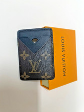 Louis Vuitton Brown Magnetic Card Holder for Phone With Box/dust Bag