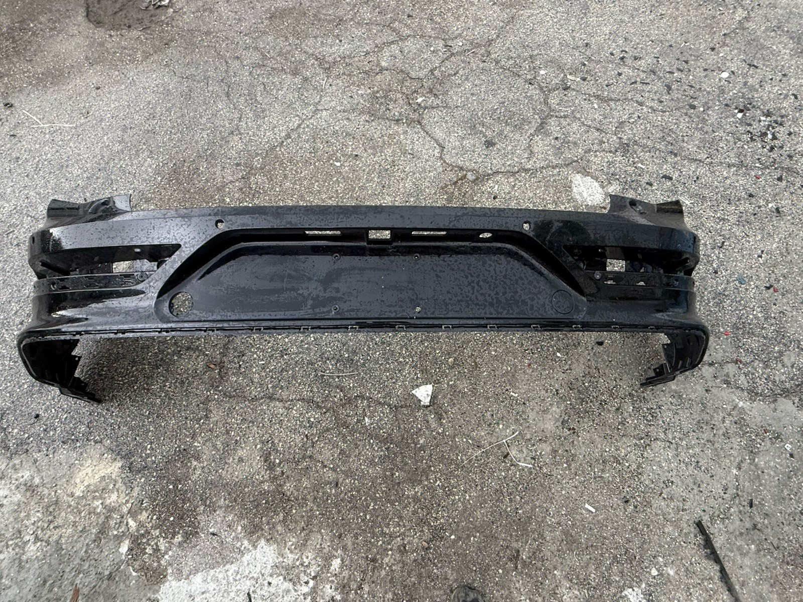 2020 2021 2022 Bentley Bentayga 2nd Gen Rear Bumper Cover OEM 36A807511M/N