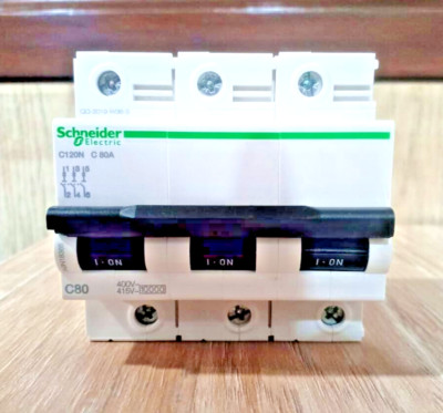 1PC A9N18365 SCHNEIDER CIRCUIT BREAKER Acti9 C120N  3P - 80A - C curve NEW