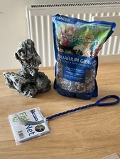 Fish Tank Gravel 2kg, Plus a Large Decorative Aquarium Rock & Fish Catching Net