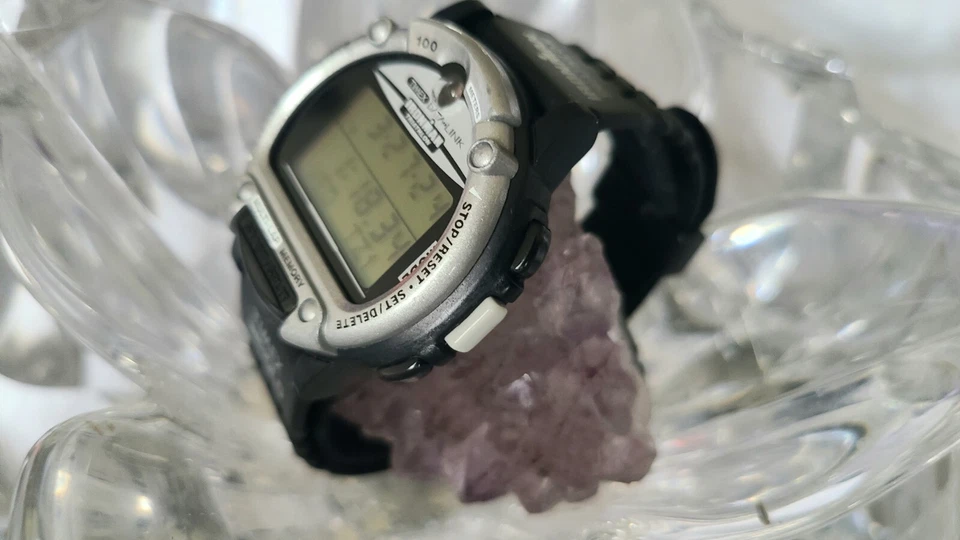 Rare Vintage Timex Data Link Ironman Triathlon Multi-Lap Digital Watch - Image 2 of 4