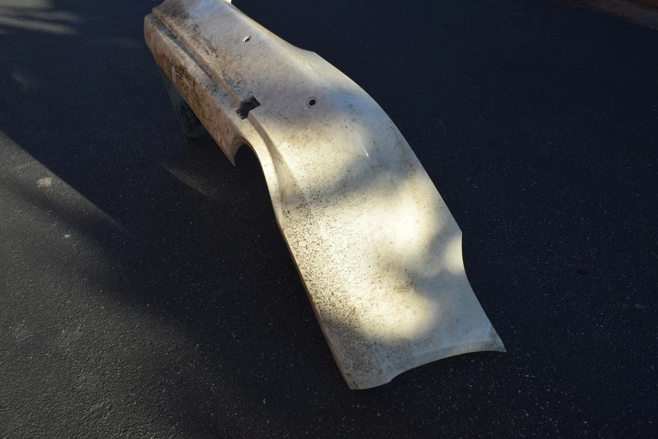 PARAGOLPES TRASERO MERCEDES BENZ CLS 63 AMG FÁBRICA OEM 2007-2008  Foto 3 de 4