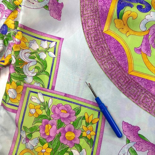Gianni Versace Baroque Silk Shirt Vintage 90s Womens 42 Pastel Floral Blouse - Picture 13 of 17
