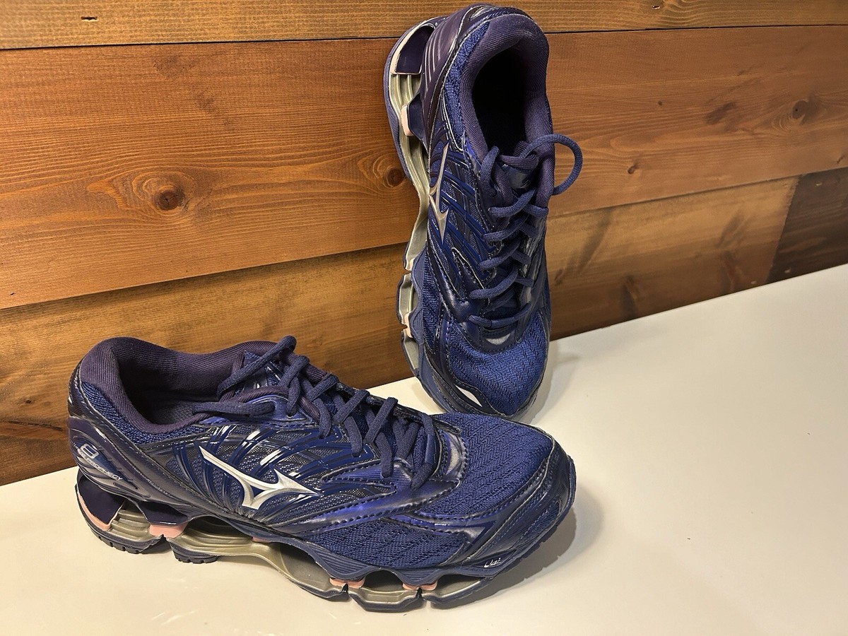MIZUNO Womens Wave Prophecy 8. Blue Running Shoes Sneakers